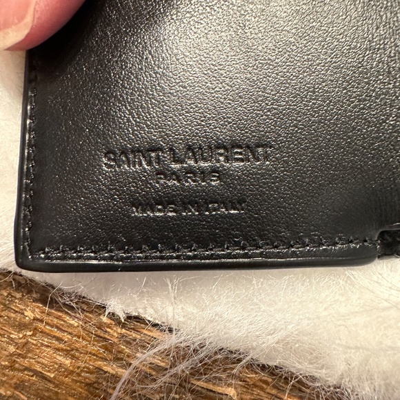 RARE LIKE NEW IN BOX Saint Laurent Cruise 2020 Stars Folding Wallet - Picture 6 of 9